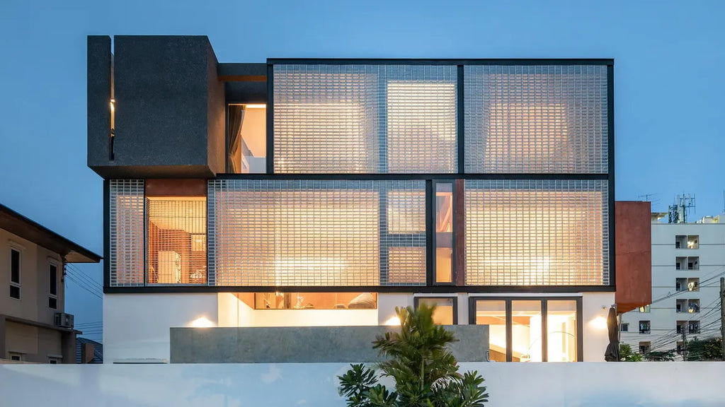 Contemporary Glass Trends in Architecture