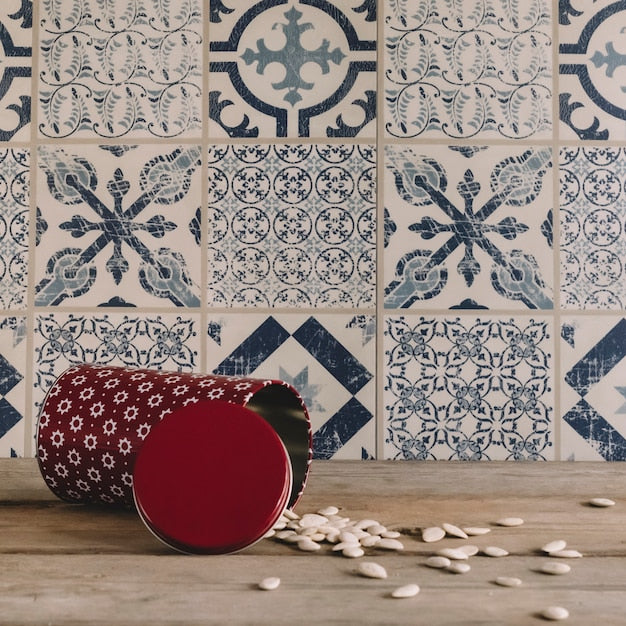 Crescent tile samples