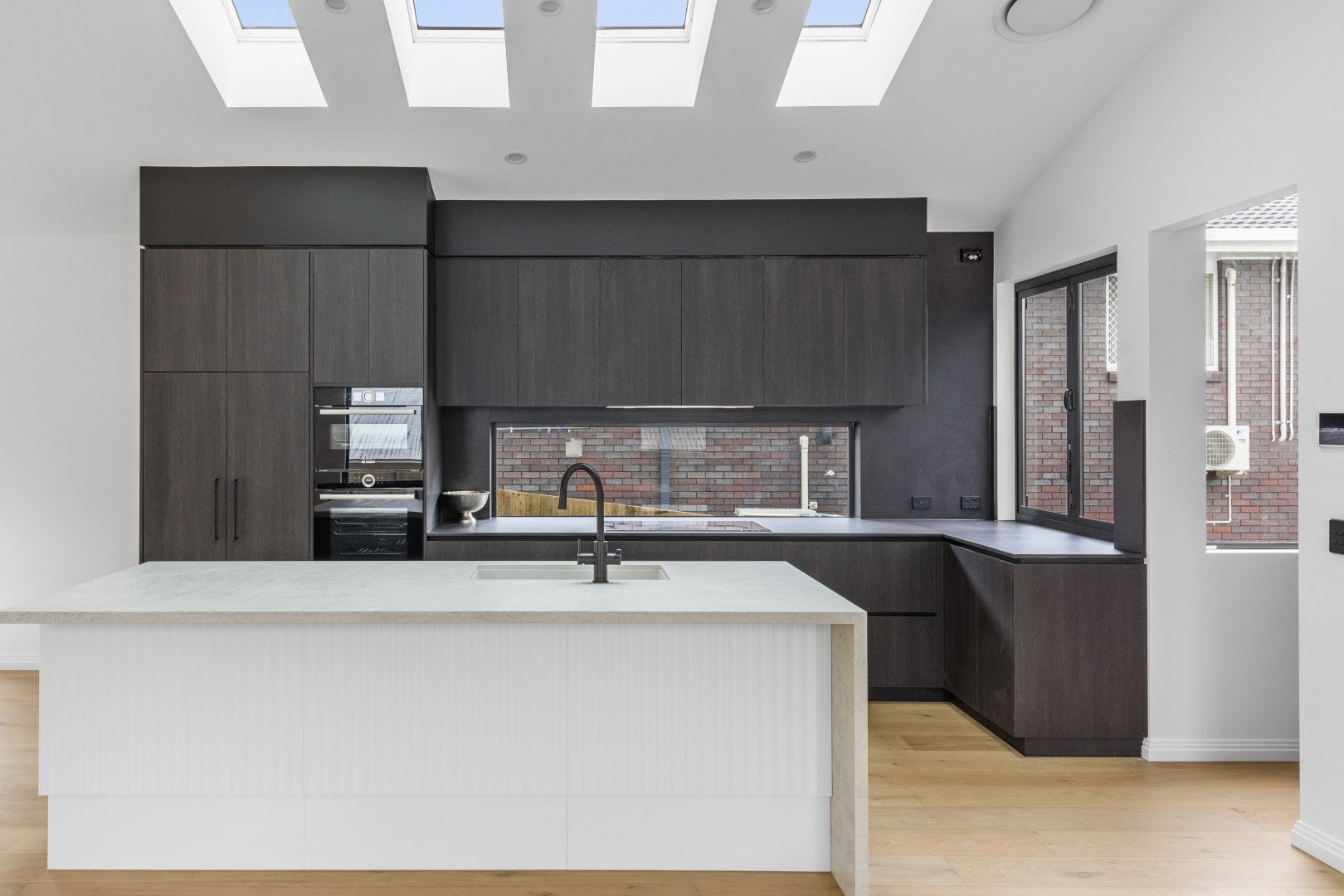 Venette Black Wenge
