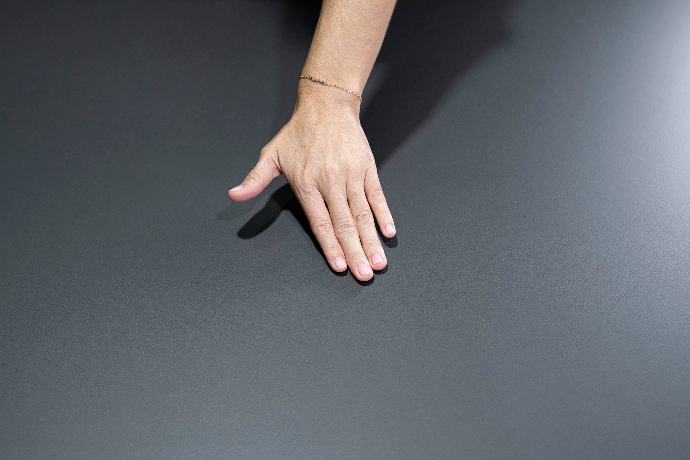 Ascale - Grum Black