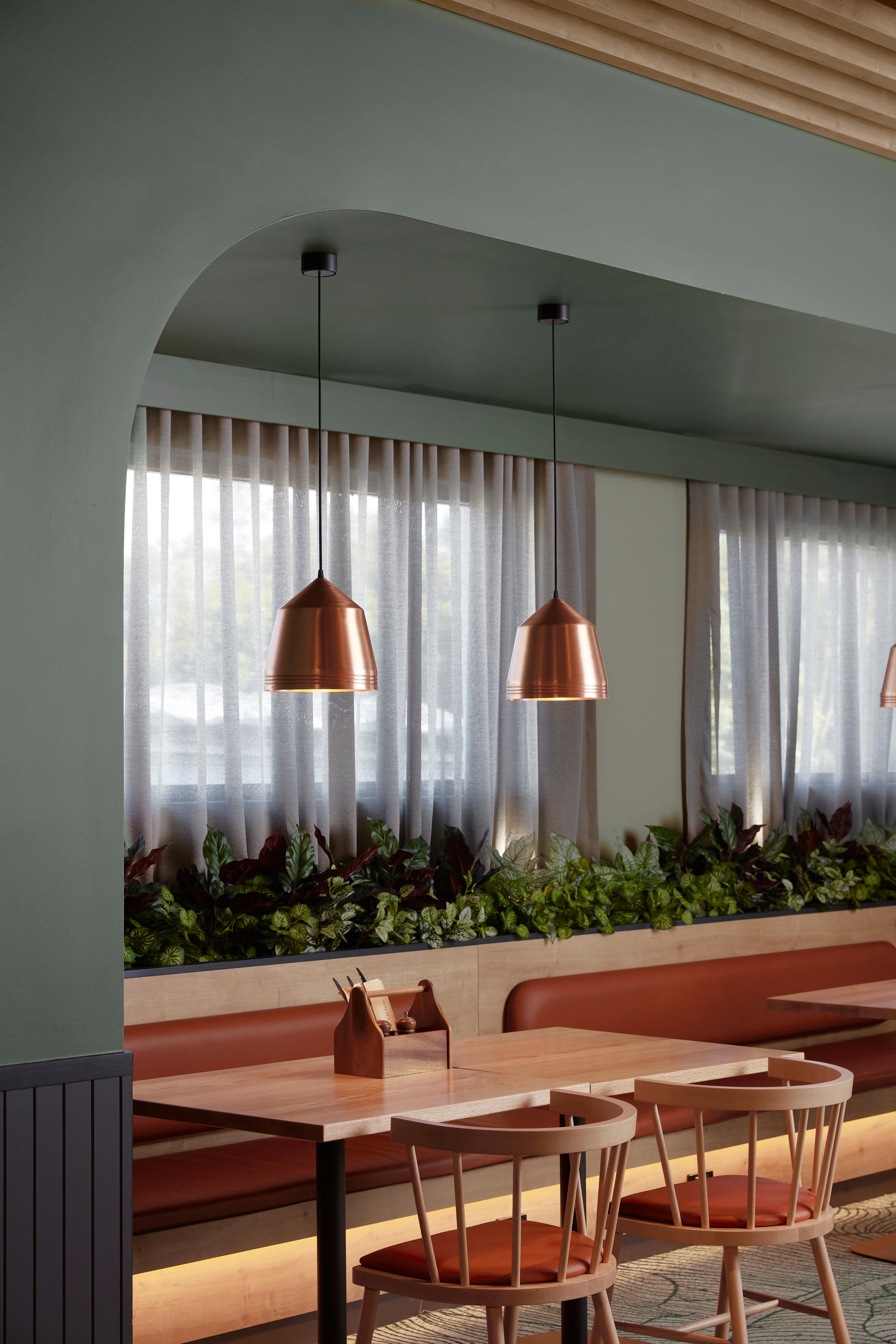 Natural Hamilton Oak H3303 ST10