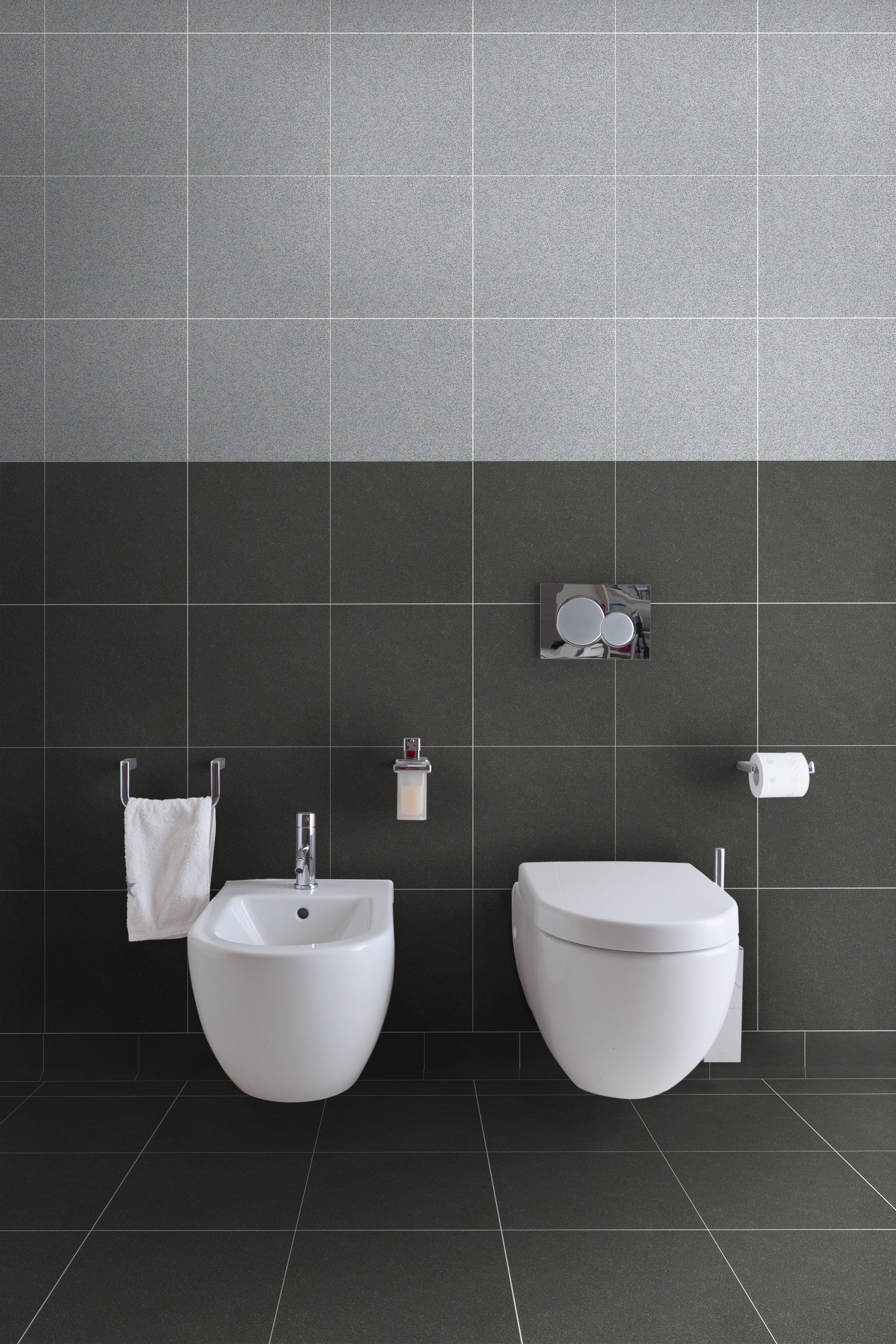 Waringa Black Micro Matt 300x300