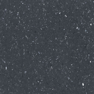 Quantum - Pitt Black