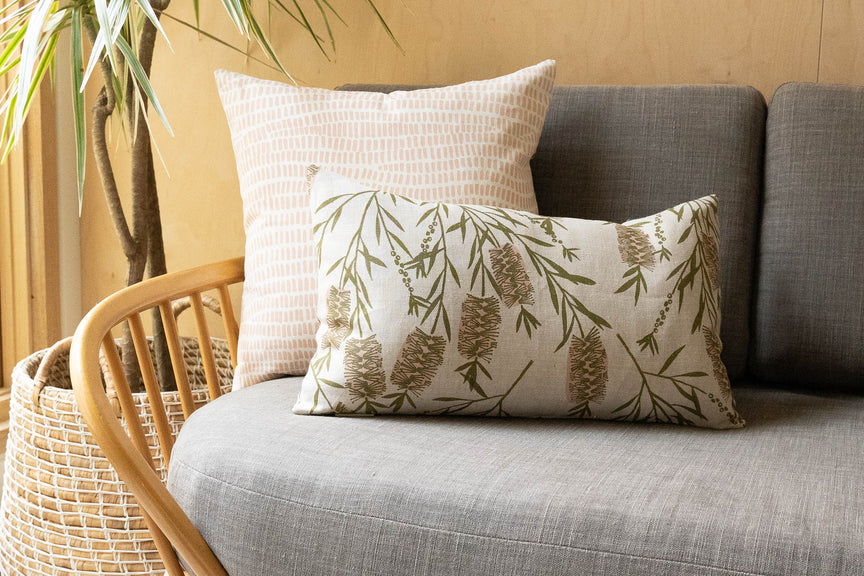 Bottlebrush in Bushleaf & Riversalt
