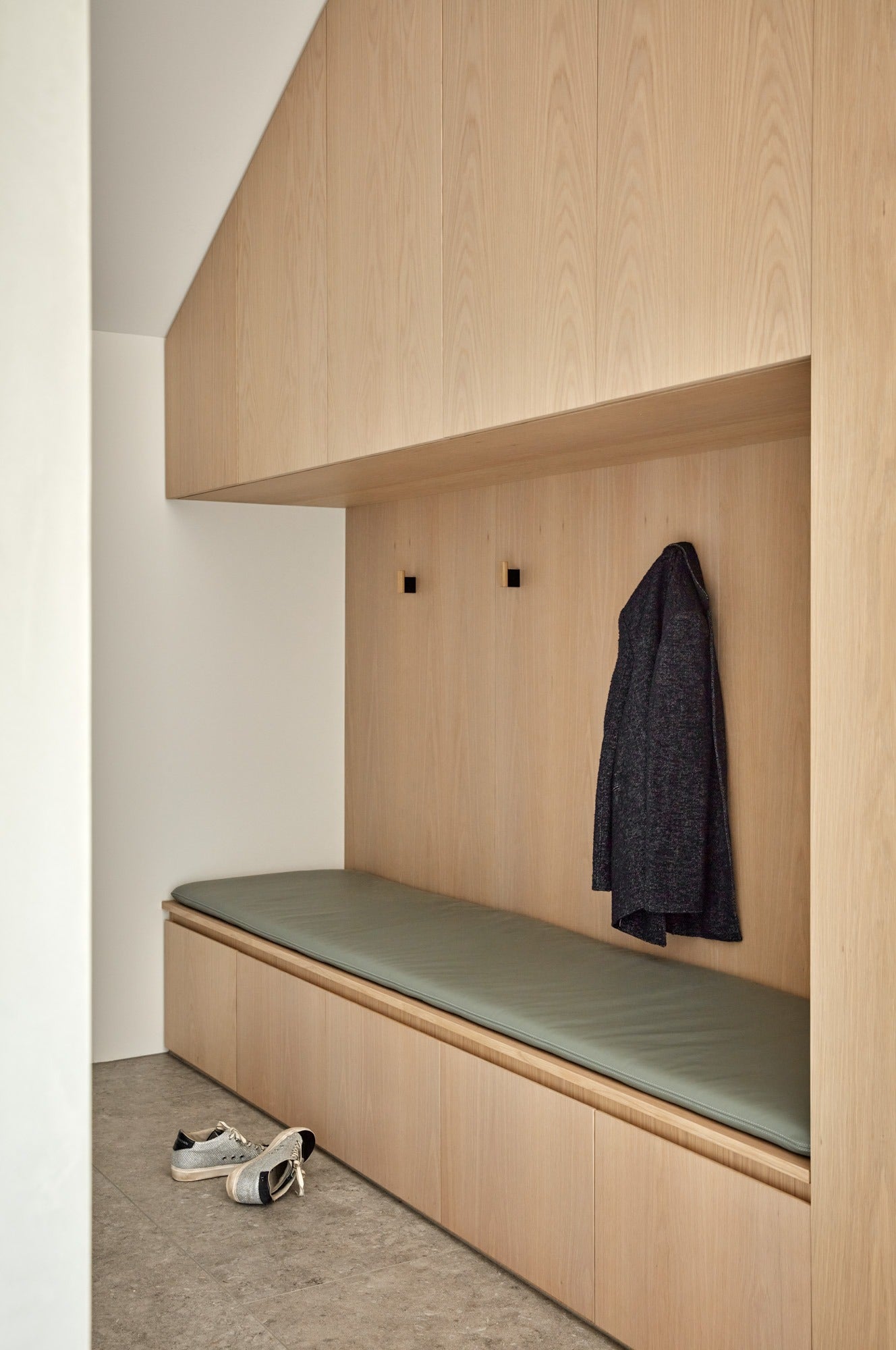 American Oak - Crown