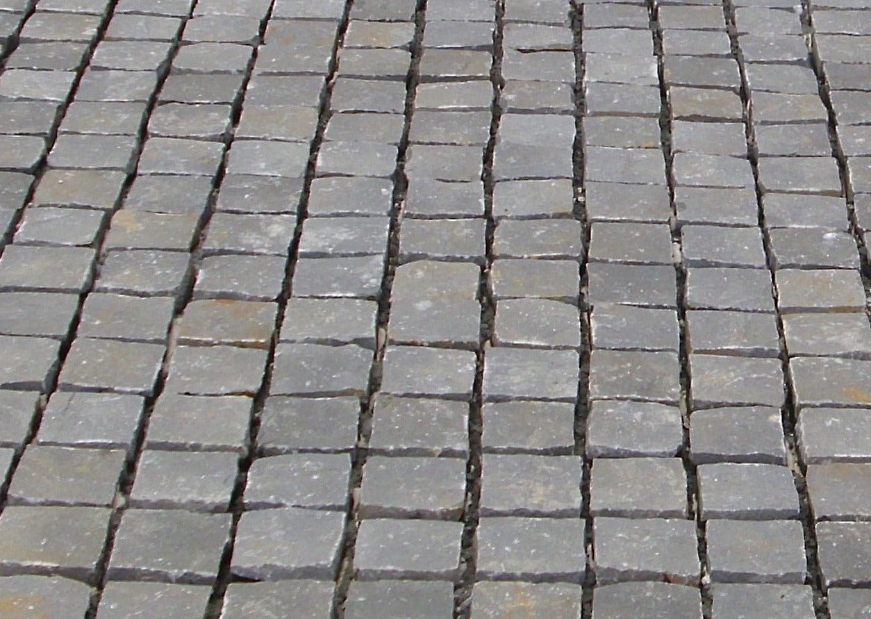 Handcut Bluestone Cobbles