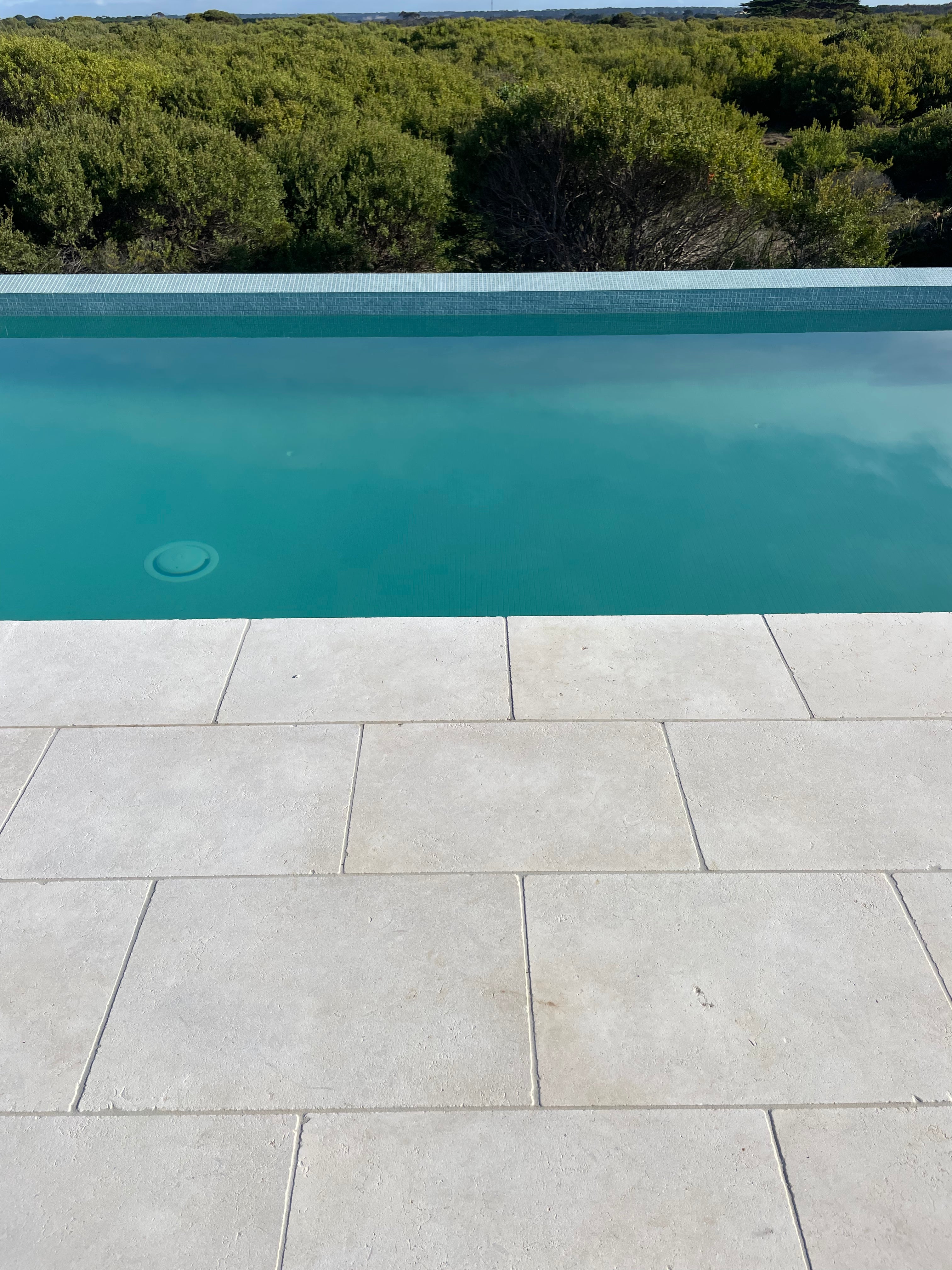Savana Light Sandblasted Limestone