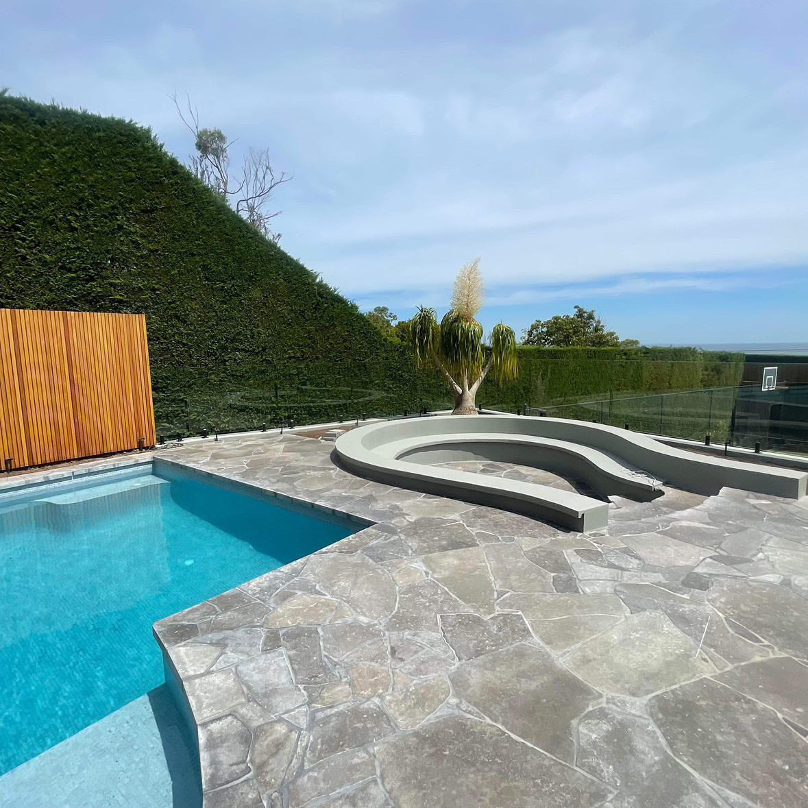 London Grey Brushed Limestone Crazy Paving
