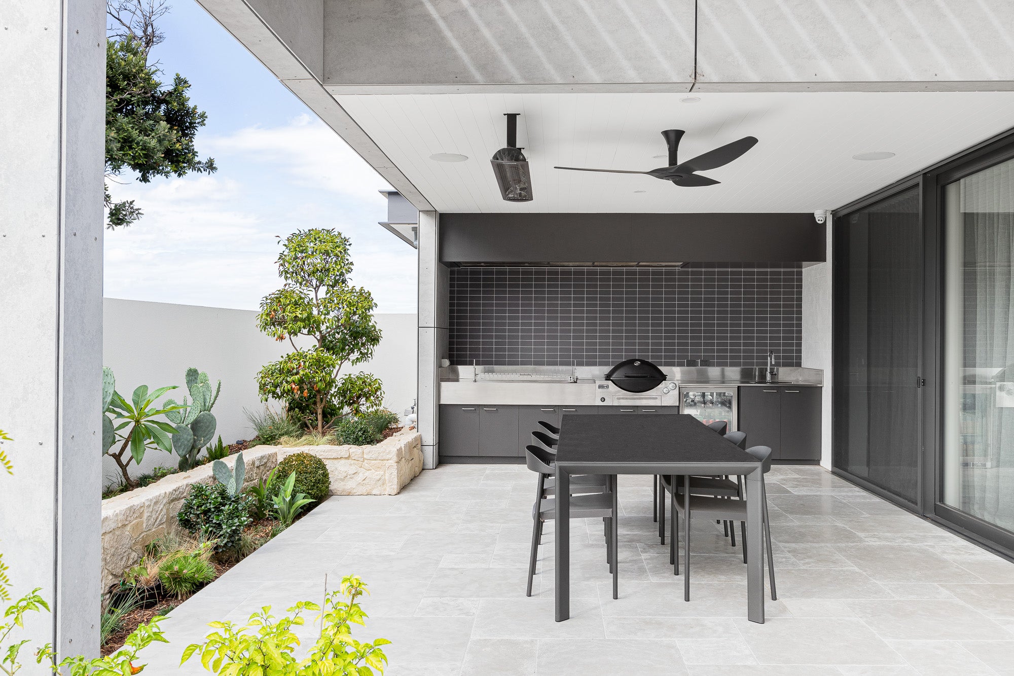 Maddison Tumbled Limestone