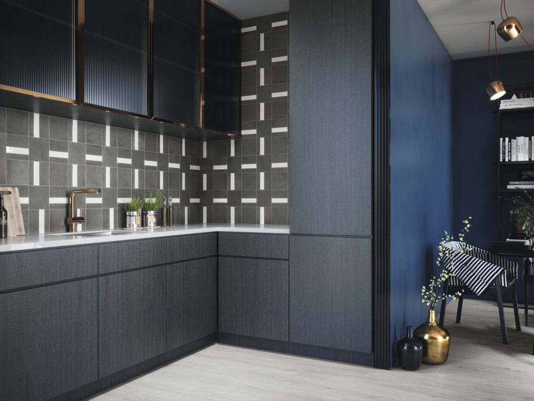 Contemporary Obsidian Massa Imports
